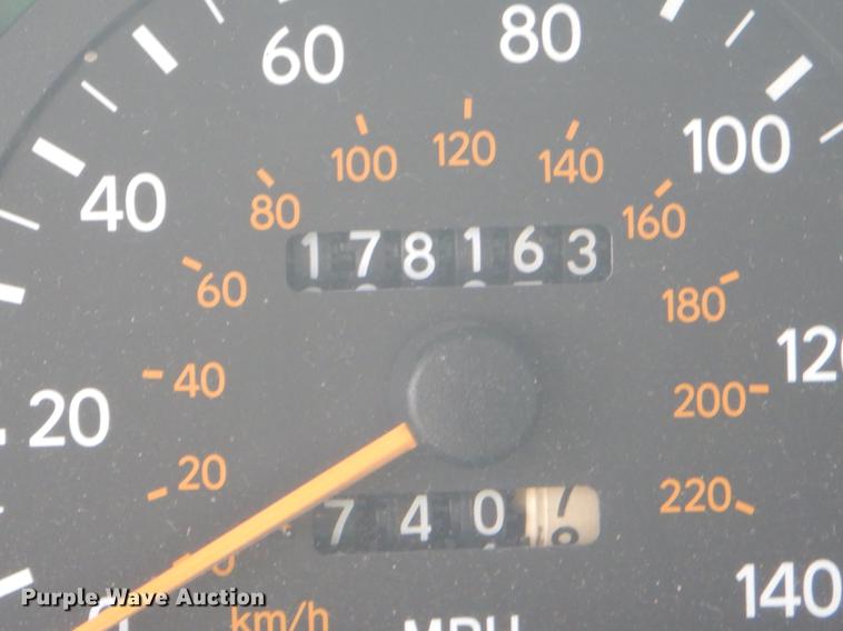 image for item ED9289 1997 Toyota Avalon