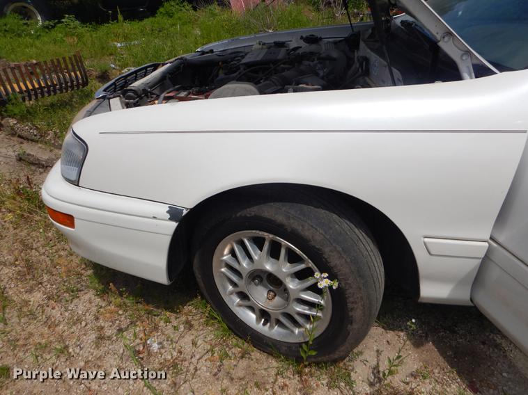 image for item ED9289 1997 Toyota Avalon