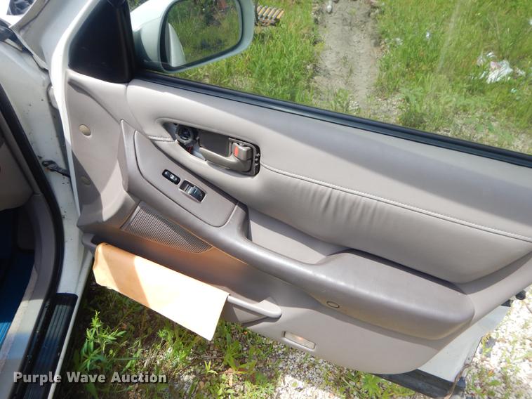 image for item ED9289 1997 Toyota Avalon