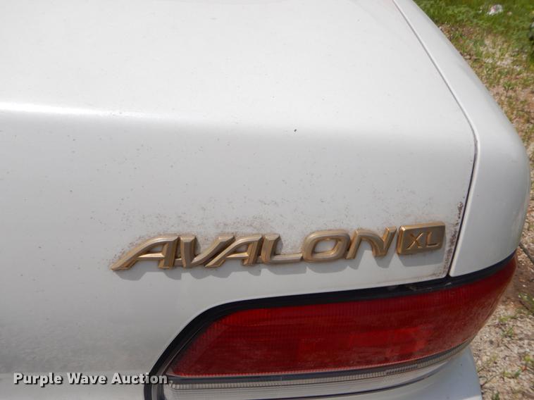 image for item ED9289 1997 Toyota Avalon