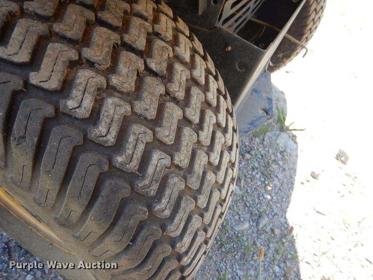 image for item ED9290 John Deere X300 lawn mower