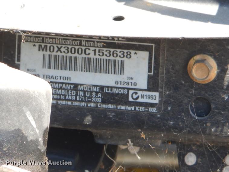 image for item ED9290 John Deere X300 lawn mower