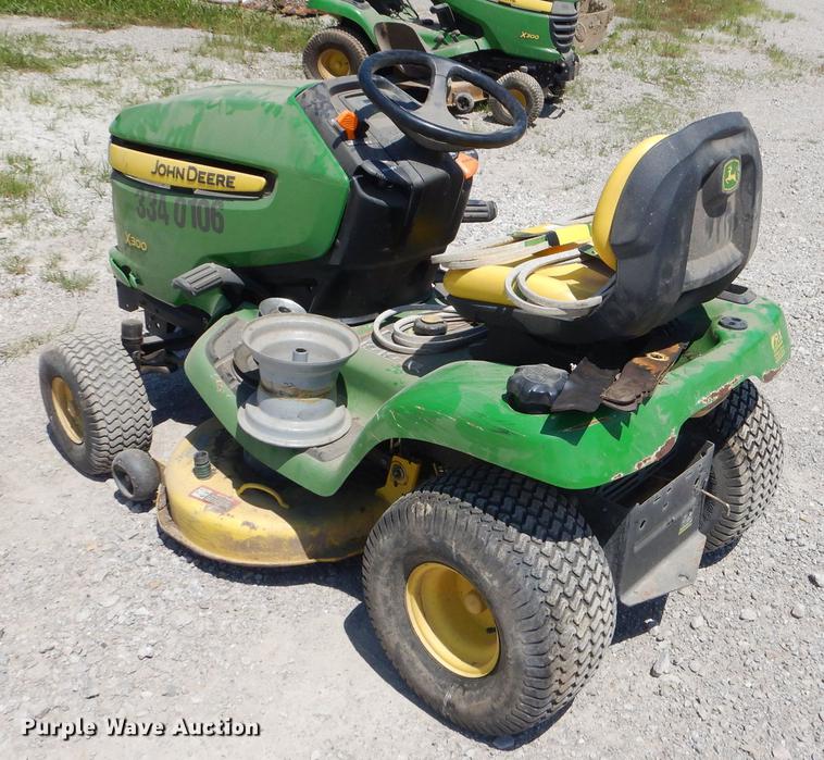 image for item ED9291 John Deere X300 lawn mower