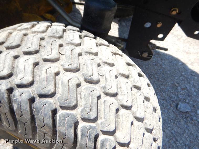 image for item ED9291 John Deere X300 lawn mower