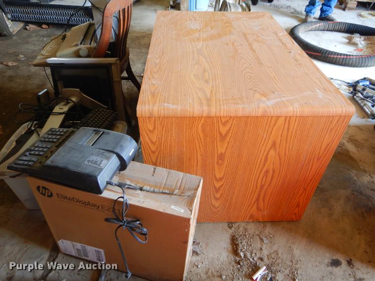 image for item ED9294 Office supplies and equipment