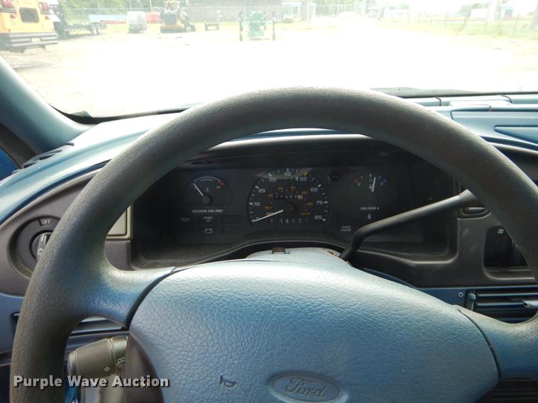 image for item ED9301 1994 Ford Taurus