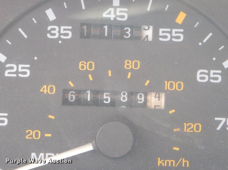 image for item ED9301 1994 Ford Taurus