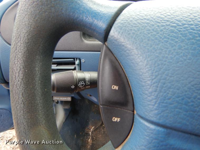 image for item ED9301 1994 Ford Taurus