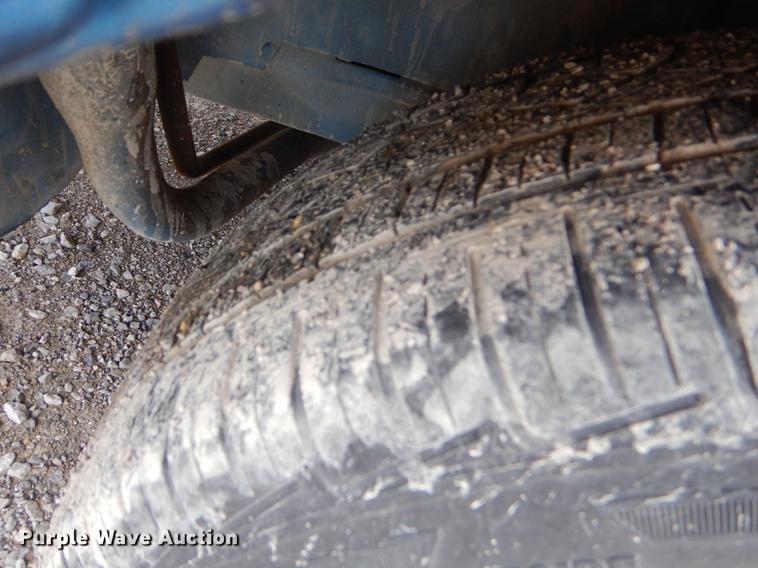 image for item ED9301 1994 Ford Taurus