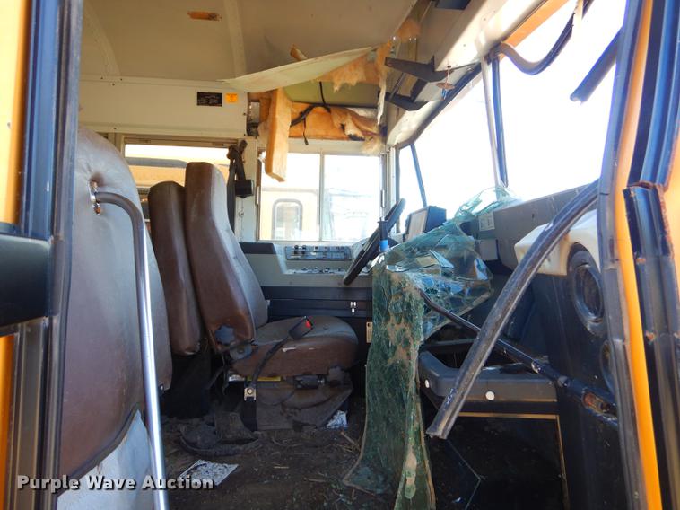 image for item ED9302 2002 GMC B7 Blue Bird school bus