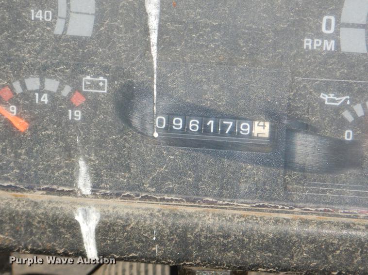 image for item ED9302 2002 GMC B7 Blue Bird school bus