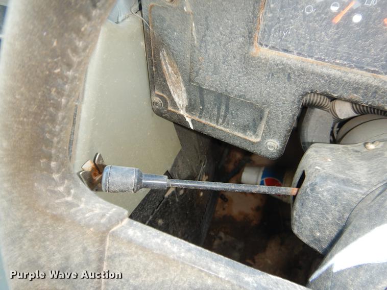 image for item ED9302 2002 GMC B7 Blue Bird school bus