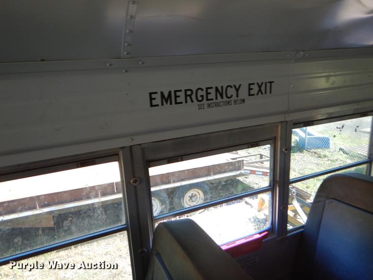 image for item ED9302 2002 GMC B7 Blue Bird school bus