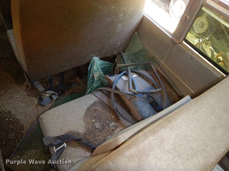 image for item ED9302 2002 GMC B7 Blue Bird school bus