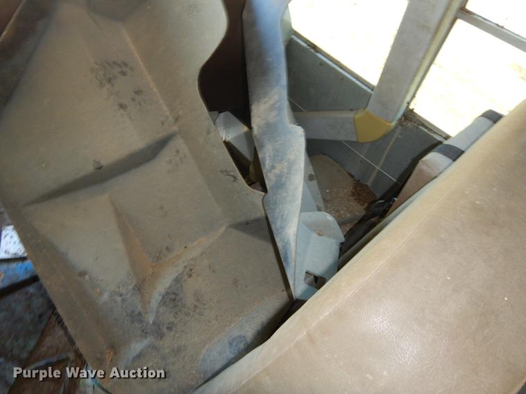 image for item ED9302 2002 GMC B7 Blue Bird school bus