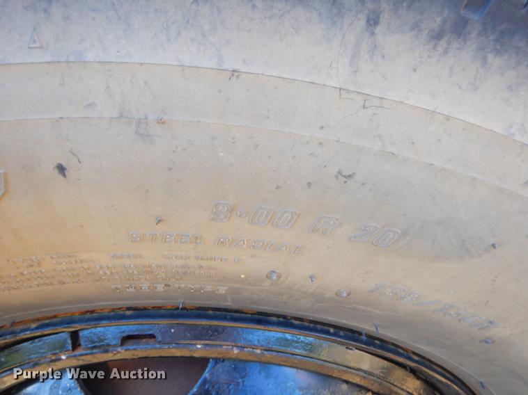 image for item ED9302 2002 GMC B7 Blue Bird school bus