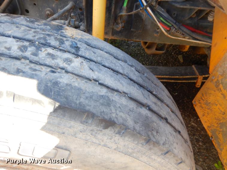 image for item ED9302 2002 GMC B7 Blue Bird school bus