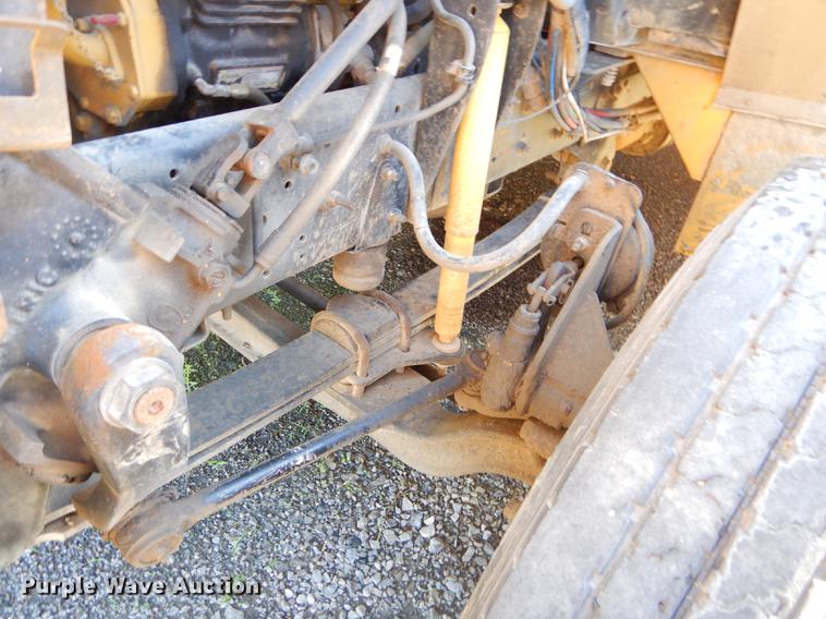 image for item ED9302 2002 GMC B7 Blue Bird school bus