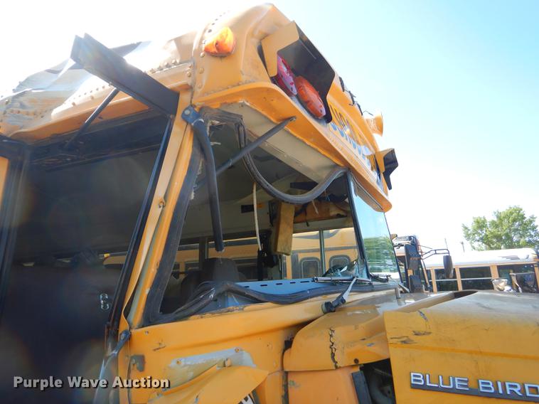 image for item ED9302 2002 GMC B7 Blue Bird school bus