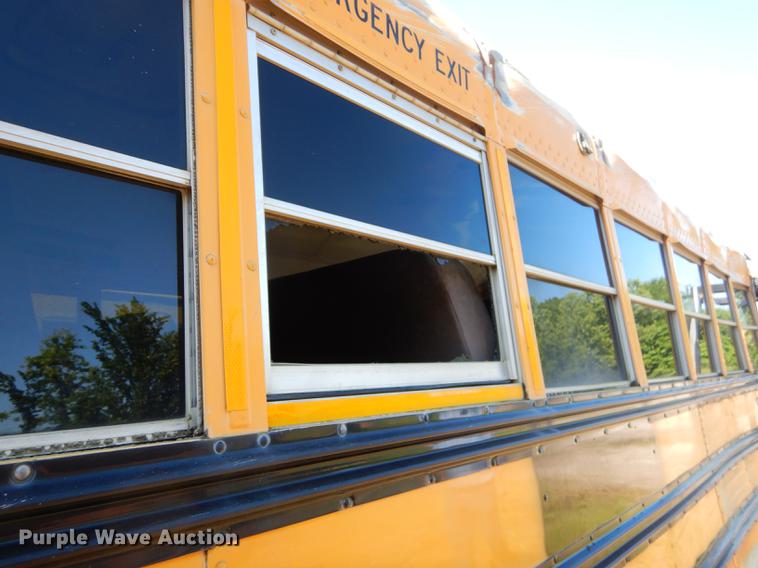 image for item ED9302 2002 GMC B7 Blue Bird school bus