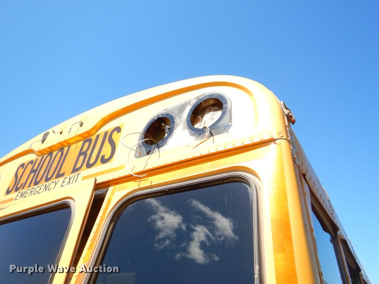 image for item ED9302 2002 GMC B7 Blue Bird school bus