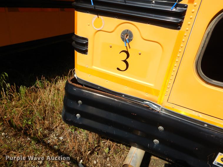 image for item ED9302 2002 GMC B7 Blue Bird school bus