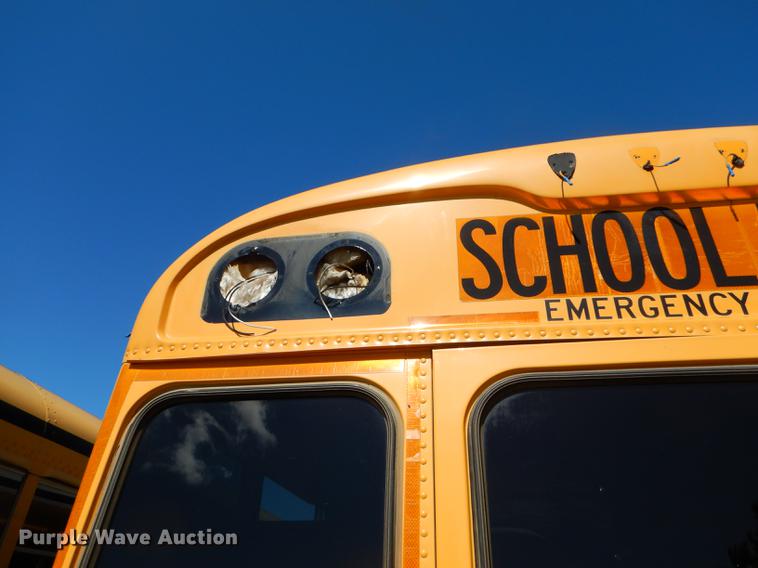 image for item ED9302 2002 GMC B7 Blue Bird school bus