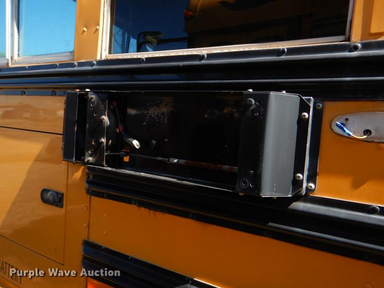 image for item ED9302 2002 GMC B7 Blue Bird school bus