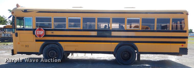 image for item ED9303 1994 Blue Bird TC2000 school bus