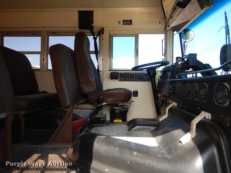 image for item ED9303 1994 Blue Bird TC2000 school bus