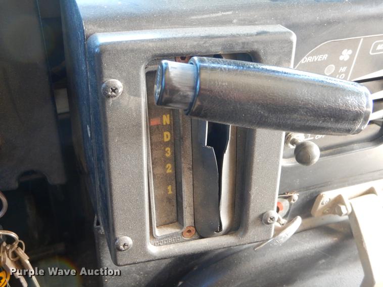 image for item ED9303 1994 Blue Bird TC2000 school bus