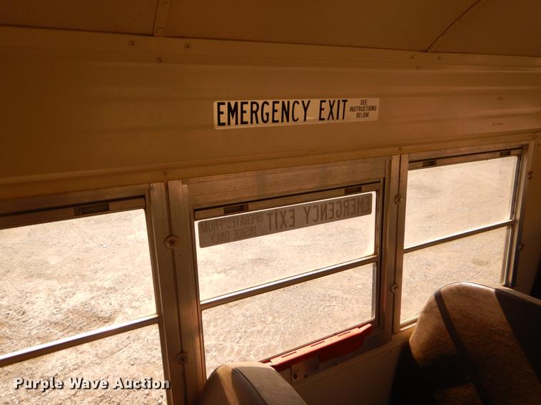 image for item ED9303 1994 Blue Bird TC2000 school bus