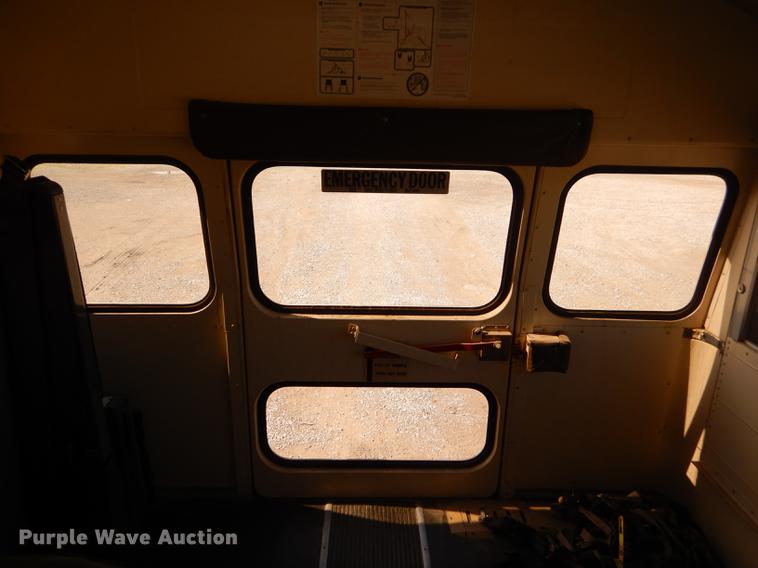 image for item ED9303 1994 Blue Bird TC2000 school bus