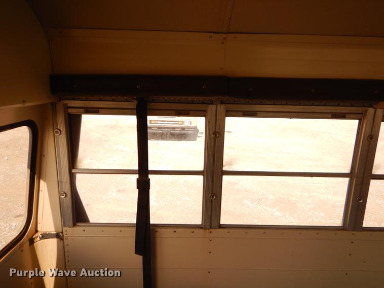 image for item ED9303 1994 Blue Bird TC2000 school bus