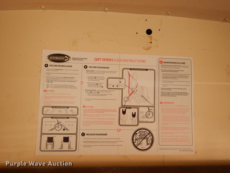 image for item ED9303 1994 Blue Bird TC2000 school bus