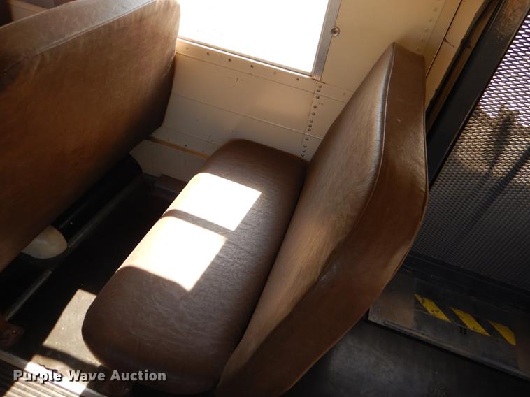 image for item ED9303 1994 Blue Bird TC2000 school bus