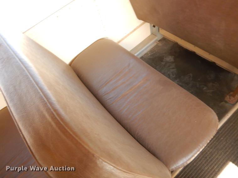 image for item ED9303 1994 Blue Bird TC2000 school bus