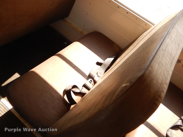 image for item ED9303 1994 Blue Bird TC2000 school bus