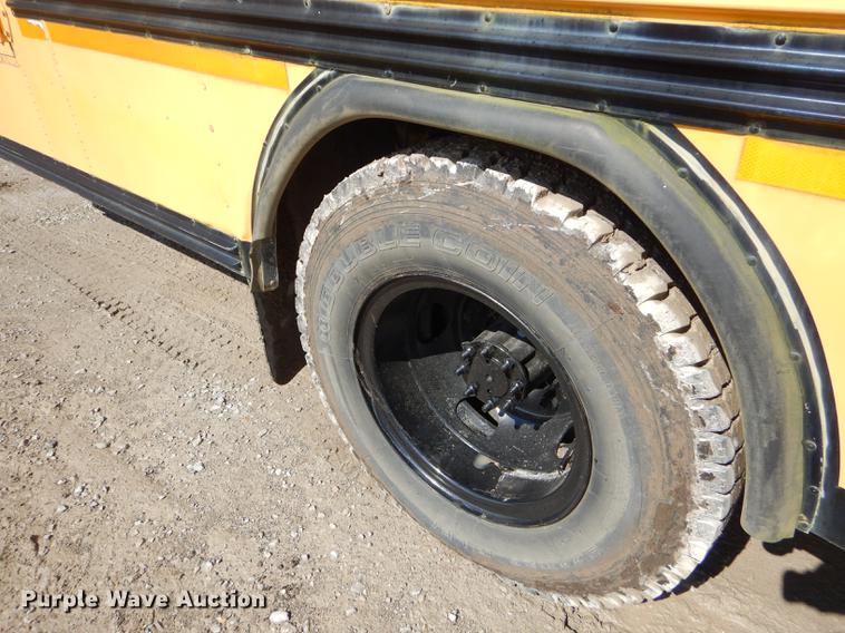 image for item ED9303 1994 Blue Bird TC2000 school bus