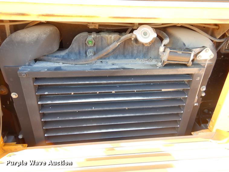 image for item ED9303 1994 Blue Bird TC2000 school bus