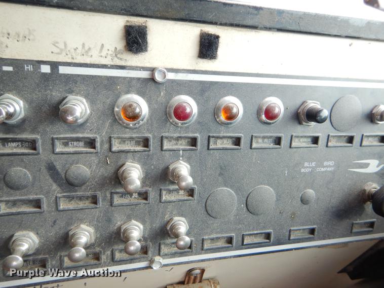 image for item ED9304 1995 Blue Bird TC2000 school bus