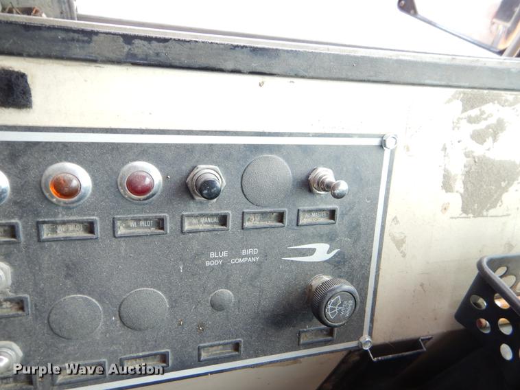 image for item ED9304 1995 Blue Bird TC2000 school bus