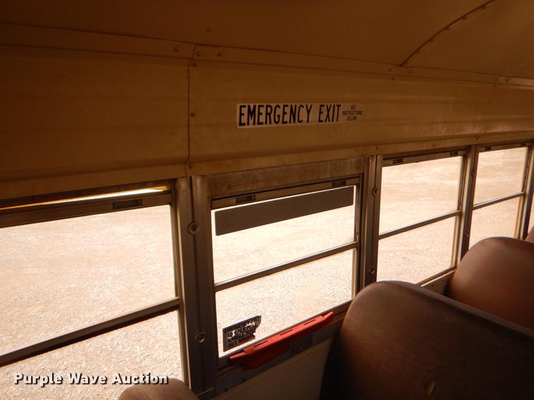 image for item ED9304 1995 Blue Bird TC2000 school bus