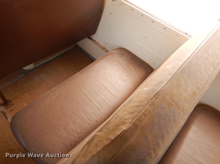 image for item ED9304 1995 Blue Bird TC2000 school bus