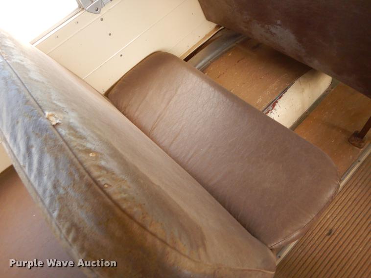 image for item ED9304 1995 Blue Bird TC2000 school bus