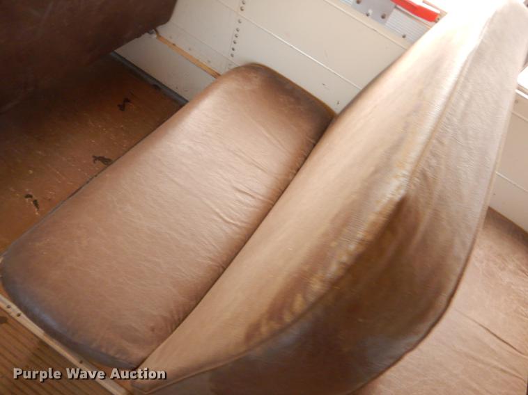 image for item ED9304 1995 Blue Bird TC2000 school bus