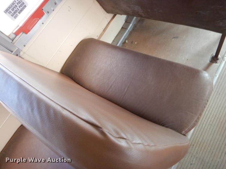 image for item ED9304 1995 Blue Bird TC2000 school bus