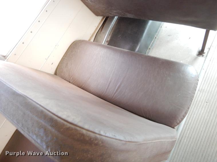 image for item ED9304 1995 Blue Bird TC2000 school bus