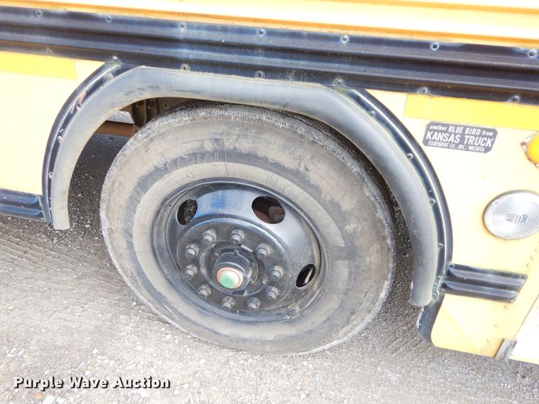 image for item ED9304 1995 Blue Bird TC2000 school bus