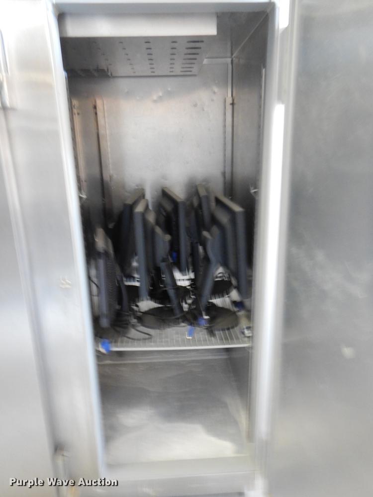 image for item ED9305 McCall 4-4970F freezer